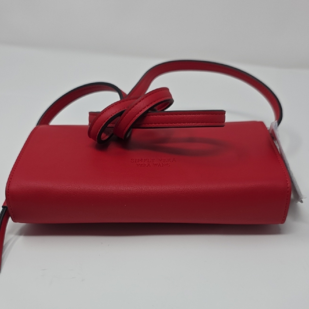 Simply Vera Vera Wang Red Mini Crossbody Wallet Bag NWT - Picture 11 of 12